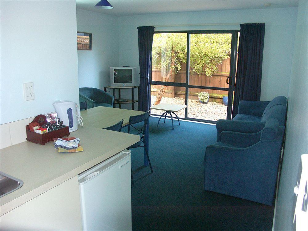 Annabelle Court Motel Christchurch Exterior photo