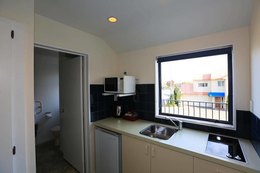 Annabelle Court Motel Christchurch Exterior photo